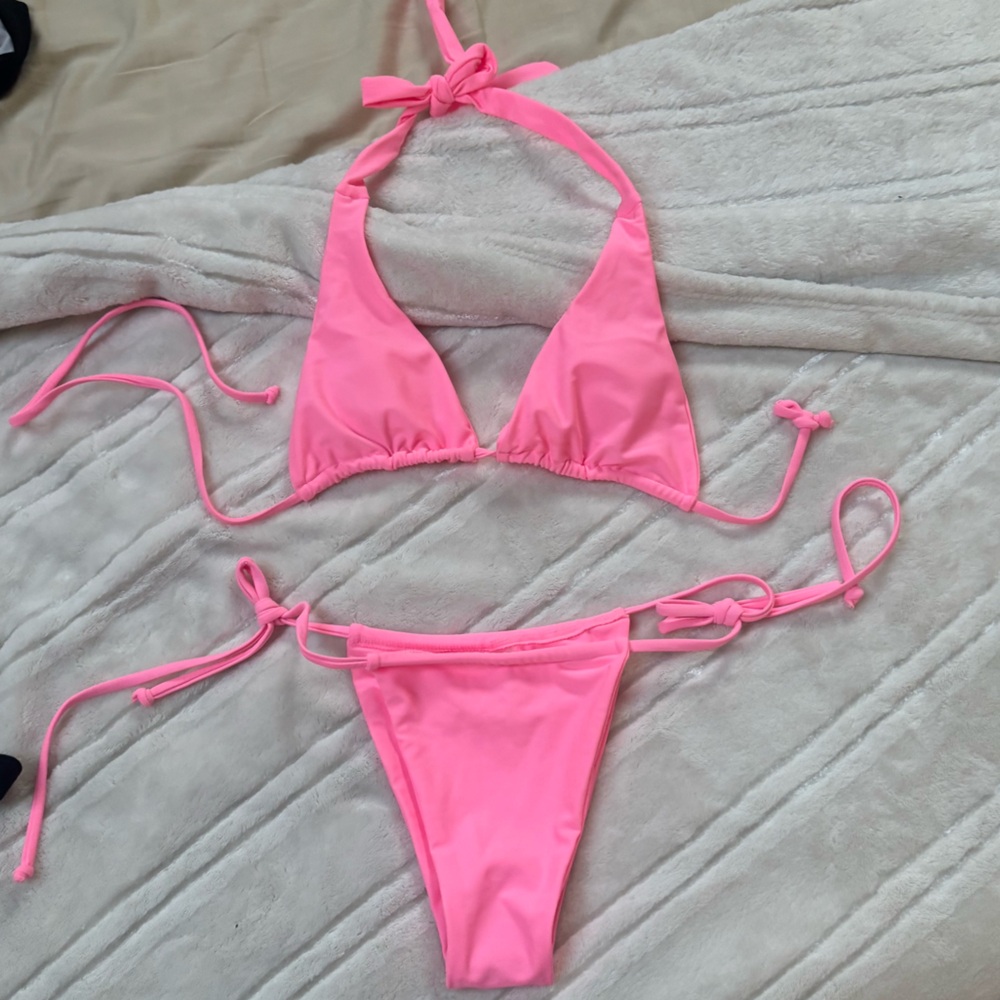 SHEIN Bright Pink Swimwear